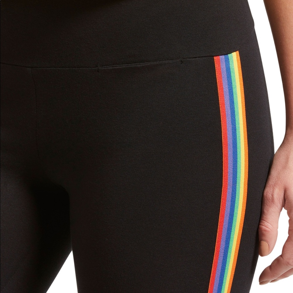 Hue cotton legging with side stripe, brand new